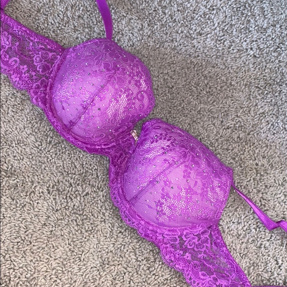 Victoria Secret 34D dream angel lined Demi bra